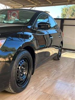 نیسان سێنترا